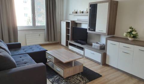 3 szobás lakás, Sídl. Lúky, kiadó, Nitra, Szlovákia