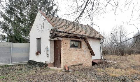 Nyaraló, časť Ondrochov, eladó, Nové Zámky, Szlovákia