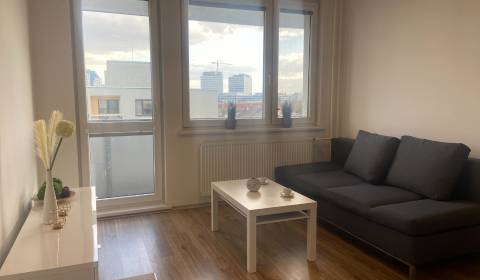 2 szobás lakás, Košická, kiadó, Bratislava - Ružinov, Szlovákia