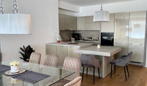 3 szobás lakás, Jozefská, eladó, Bratislava - Staré Mesto, Szlovákia