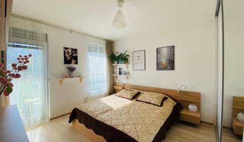 2 szobás lakás, Tupého, kiadó, Bratislava - Nové Mesto, Szlovákia