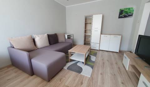 1 szobás lakás, Schurmannova, kiadó, Nitra, Szlovákia