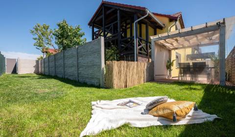 2 szobás lakás, Súmračná, eladó, Senec, Szlovákia