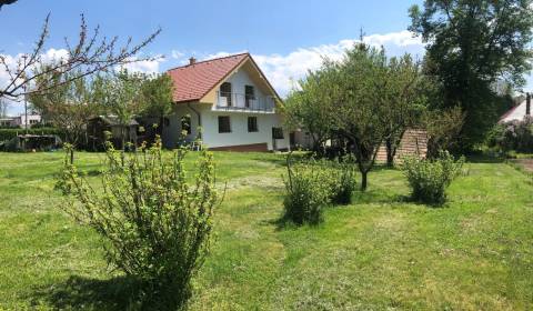 Családi ház, eladó, Bánovce nad Bebravou, Szlovákia