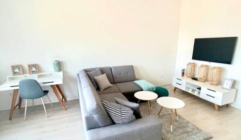 3 szobás lakás, Pražská, kiadó, Bratislava - Staré Mesto, Szlovákia