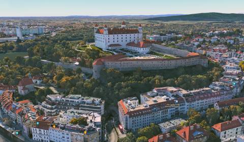 3 szobás lakás, Skalná, eladó, Bratislava - Staré Mesto, Szlovákia