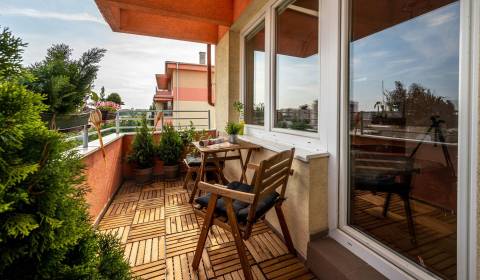 2 szobás lakás, Na križovatkách, eladó, Bratislava - Ružinov, Szlováki