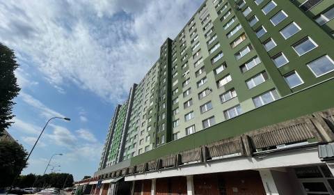 3 szobás lakás, Jasovská, eladó, Bratislava - Petržalka, Szlovákia