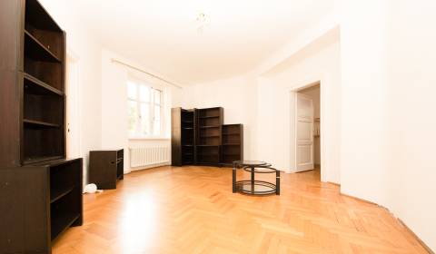 4 szobás lakás, Zochova, kiadó, Bratislava - Staré Mesto, Szlovákia