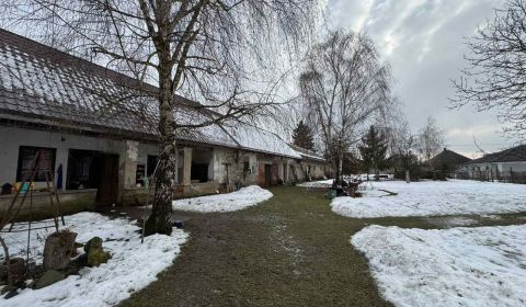 Eladó Családi ház, Családi ház, Preseľany nad Ipľom, Levice, Szlovákia