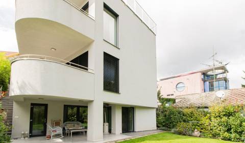 Kiadó 5 vagy több szobás, 5 vagy több szobás, Guothova, Bratislava - N