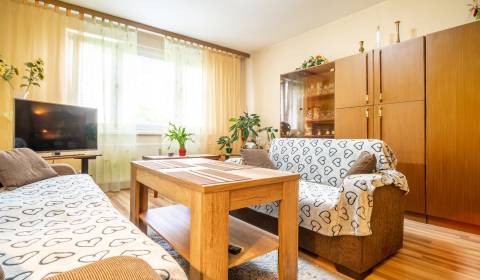 3 szobás lakás, Juhoslovanská, eladó, Košice - Sídlisko Ťahanovce, Szl