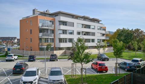 Kiadó 2 szobás lakás, 2 szobás lakás, Opletalova, Bratislava - Devínsk