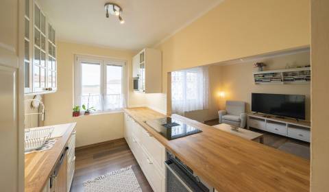 3 szobás lakás, Landstrasse, eladó, Bruck an der Leitha, Ausztria