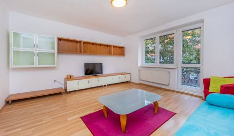 2 szobás lakás, Pri starej prachárni, kiadó, Bratislava - Nové Mesto,