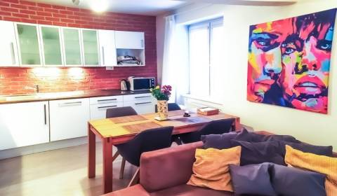 2 szobás lakás, Záhrebská, eladó, Bratislava - Staré Mesto, Szlovákia