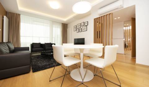 Kiadó 2 szobás lakás, 2 szobás lakás, Landererova, Bratislava - Staré 