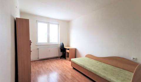 3 szobás lakás, ., eladó, Partizánske, Szlovákia
