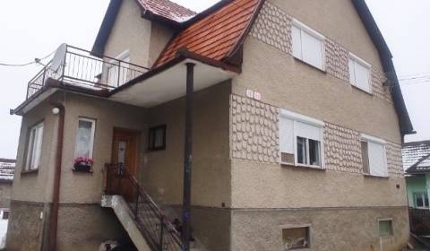 Családi ház, Družstevná, eladó, Prievidza, Szlovákia