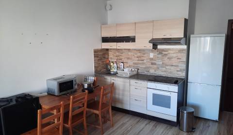 1 szobás lakás, Jégého, kiadó, Bratislava - Ružinov, Szlovákia