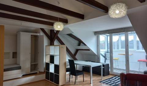 Kiadó 1 szobás lakás, 1 szobás lakás, Matúšova, Bratislava - Staré Mes