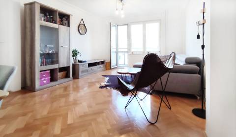 3 szobás lakás, Haburská, kiadó, Bratislava - Ružinov, Szlovákia
