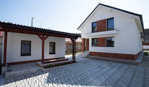 Családi ház, eladó, Malacky, Szlovákia