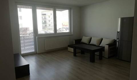 2 szobás lakás, Slavomírova, kiadó, Pezinok, Szlovákia