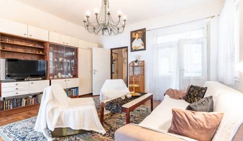 3 szobás lakás, Štúrova, eladó, Košice - Staré Mesto, Szlovákia