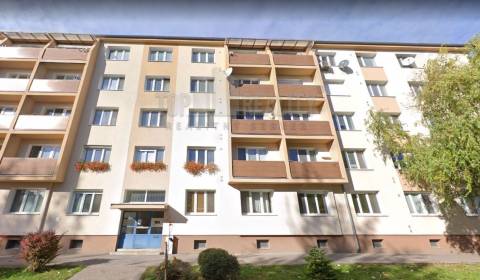 Eladó 3 szobás lakás, Kadnárova, Bratislava - Rača, Szlovákia