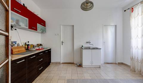 2 szobás lakás, Dopravná, eladó, Bratislava - Rača, Szlovákia