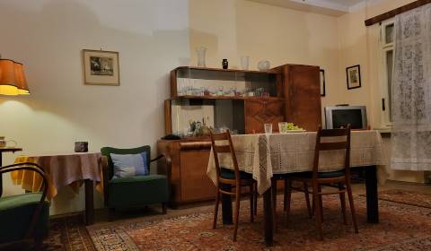 3 szobás lakás, Justičná, eladó, Bratislava - Staré Mesto, Szlovákia