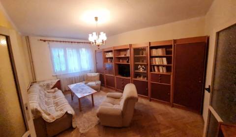 Eladó 3 szobás lakás, Hlohovec, Szlovákia