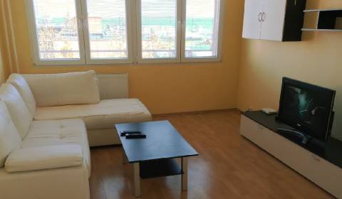 3 szobás lakás, Poľovnícka, eladó, Košice - Západ, Szlovákia