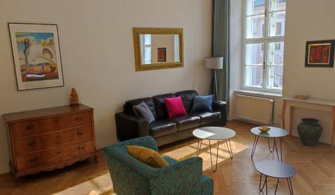 Kiadó 3 szobás lakás, 3 szobás lakás, Panská, Bratislava - Staré Mesto