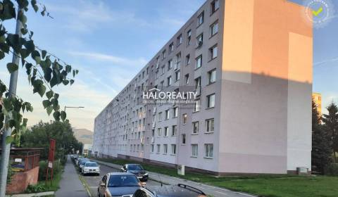 Eladó 2 szobás lakás, Žiar nad Hronom, Szlovákia