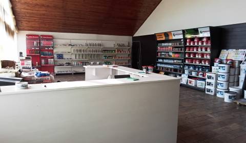 Eladó Üzlethelység, Üzlethelység, Komárno, Szlovákia