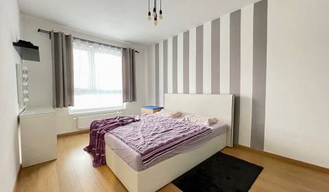 2 szobás lakás, Pri hrubej lúke, eladó, Bratislava - Dúbravka, Szlovák