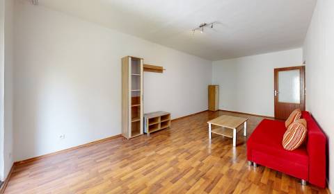 2 szobás lakás, SNP, eladó, Trenčín, Szlovákia