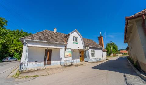 Eladó Családi ház, Családi ház, Trenčín, Szlovákia