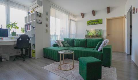 Eladó 2 szobás lakás, 2 szobás lakás, Opletalova, Bratislava - Devínsk