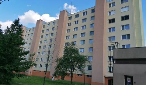 Eladó 4 szobás lakás, 4 szobás lakás, Pri kríži, Bratislava - Dúbravka