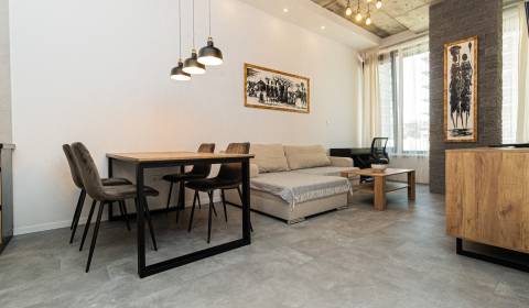 Kiadó 2 szobás lakás, 2 szobás lakás, Chalúpkova, Bratislava - Staré M