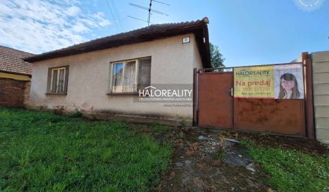 Eladó Családi ház, Topoľčany, Szlovákia