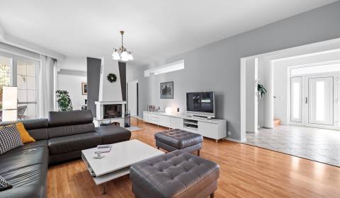 Eladó Családi ház, Családi ház, Bratislava - Rusovce, Szlovákia