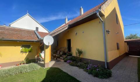Eladó Családi ház, Családi ház, Nové Zámky, Nové Zámky, Szlovákia