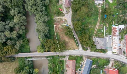Stavebný pozemok s pripojením na IS, Vyšná Hutka, Košice-okolie