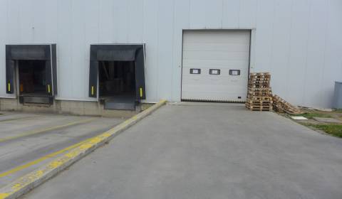 Kiadó Raktárak és ipari épületek, Raktárak és ipari épületek, Senec, S