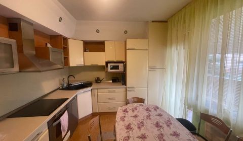 Kiadó 3 szobás lakás, 3 szobás lakás, Nové Zámky, Nové Zámky, Szlováki