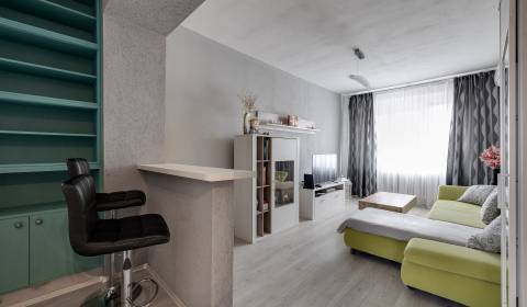 Eladó 2 szobás lakás, 2 szobás lakás, Stropkovská, Bratislava - Ružino